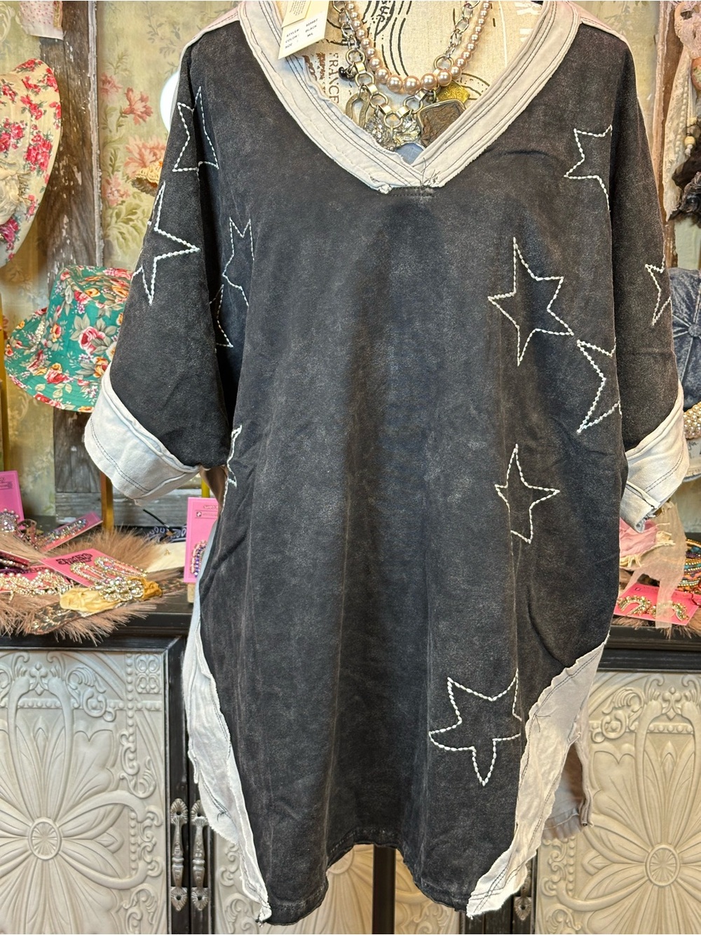 Blue Velvet- You Make A Wish Mineral Washed V-Neck Star Stitch